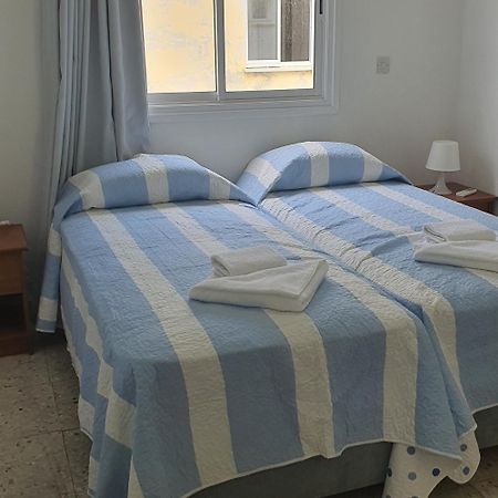 G&E Harbour Apartments Латхі Екстер'єр фото