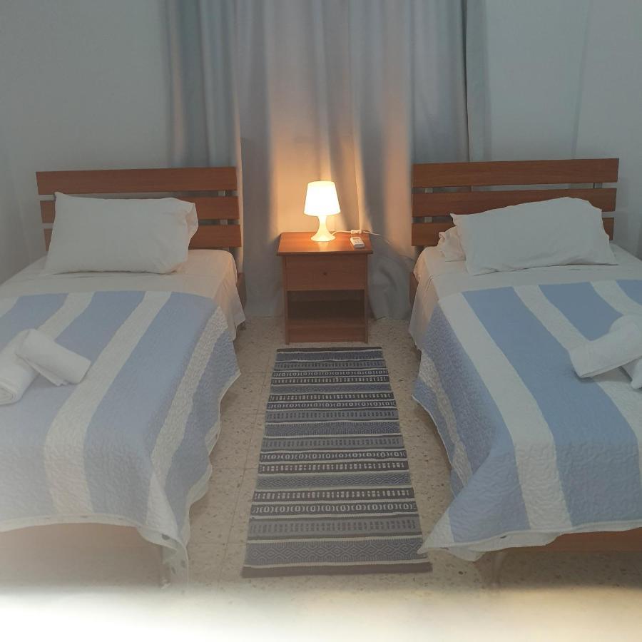 G&E Harbour Apartments Латхі Екстер'єр фото