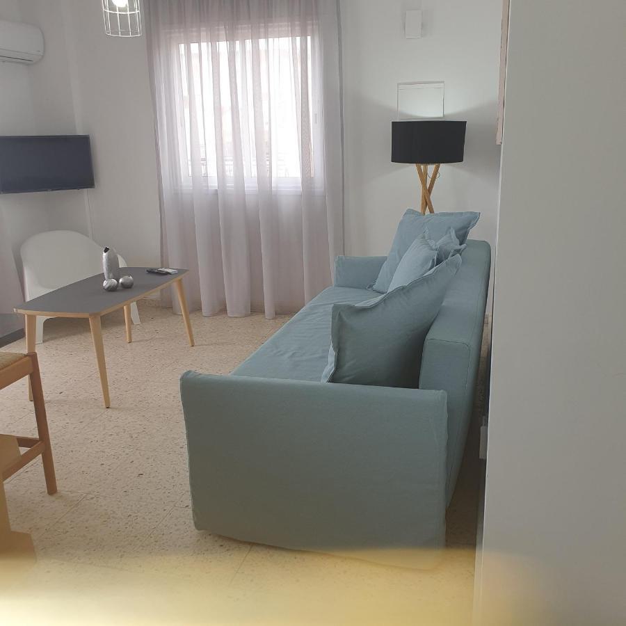 G&E Harbour Apartments Латхі Екстер'єр фото
