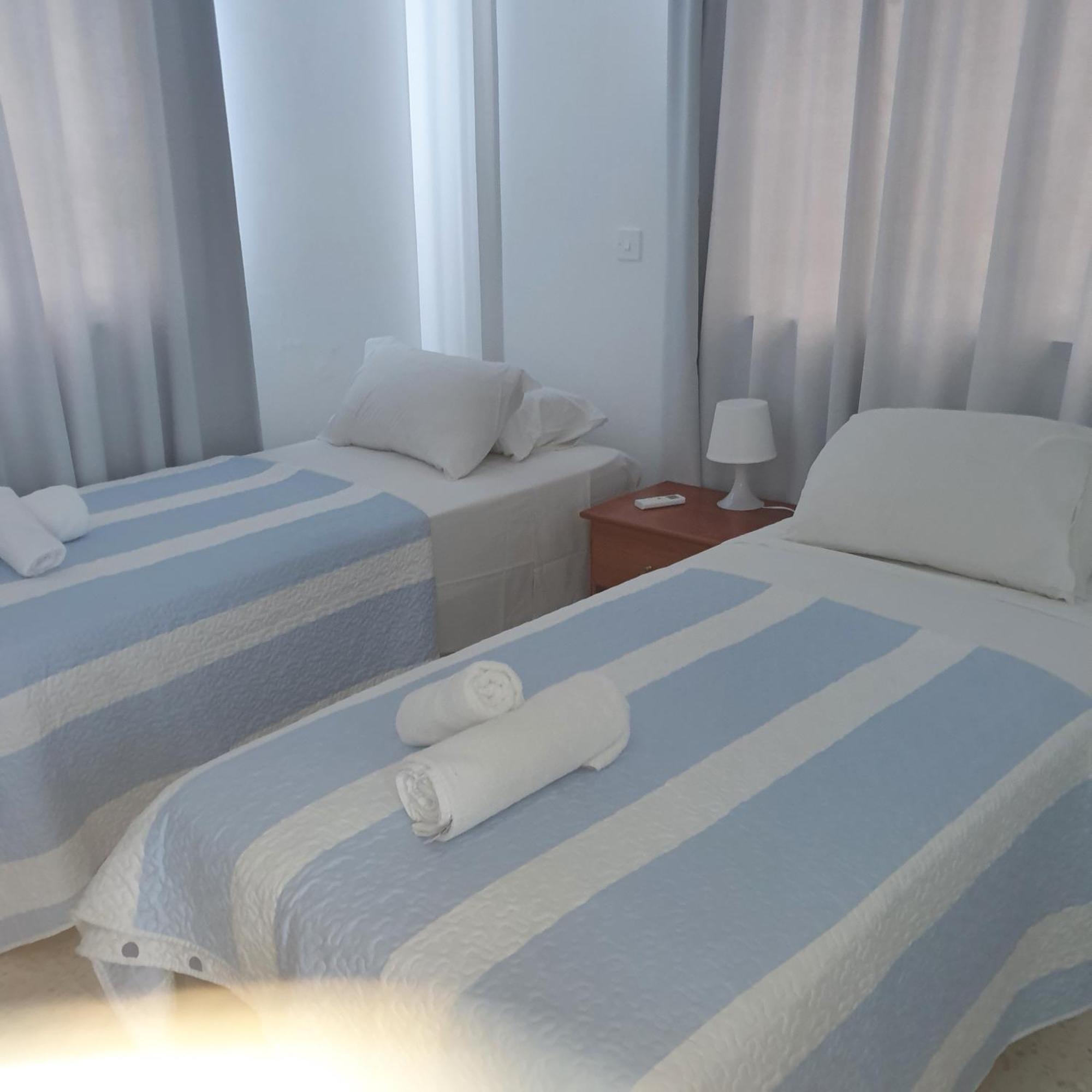 G&E Harbour Apartments Латхі Екстер'єр фото