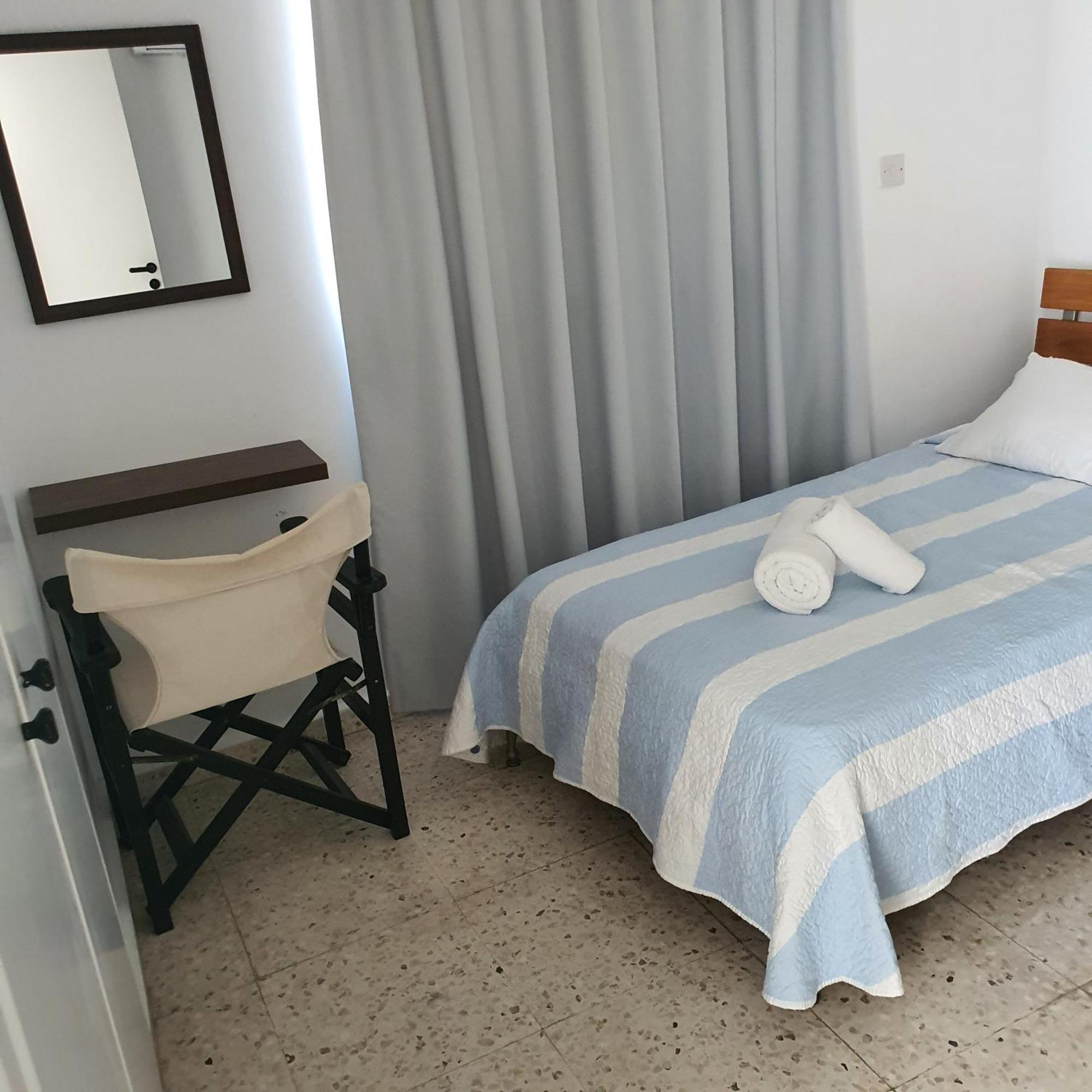 G&E Harbour Apartments Латхі Екстер'єр фото