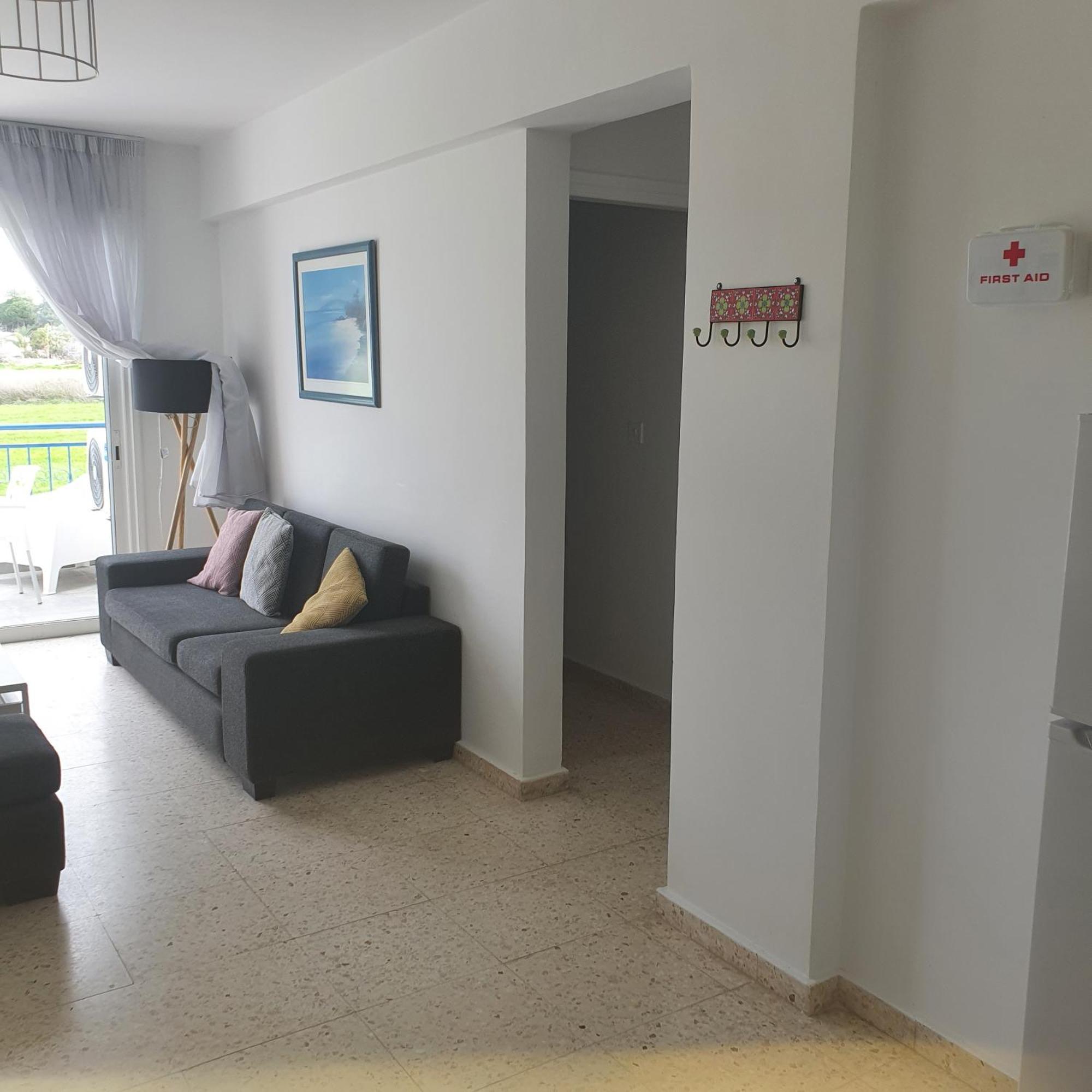 G&E Harbour Apartments Латхі Екстер'єр фото