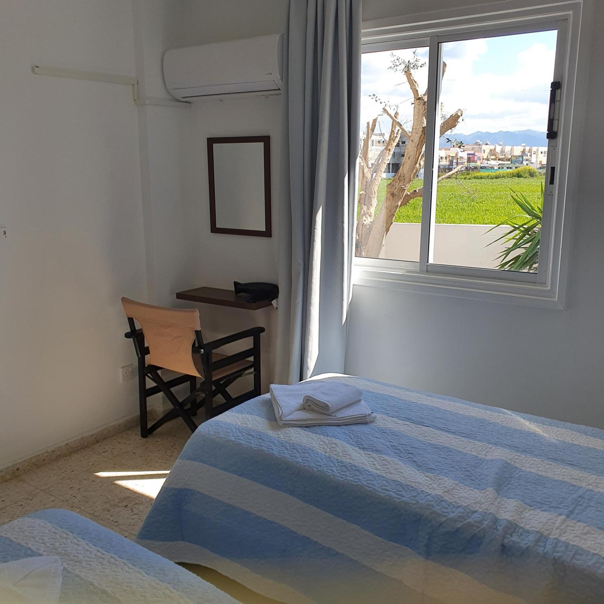 G&E Harbour Apartments Латхі Екстер'єр фото