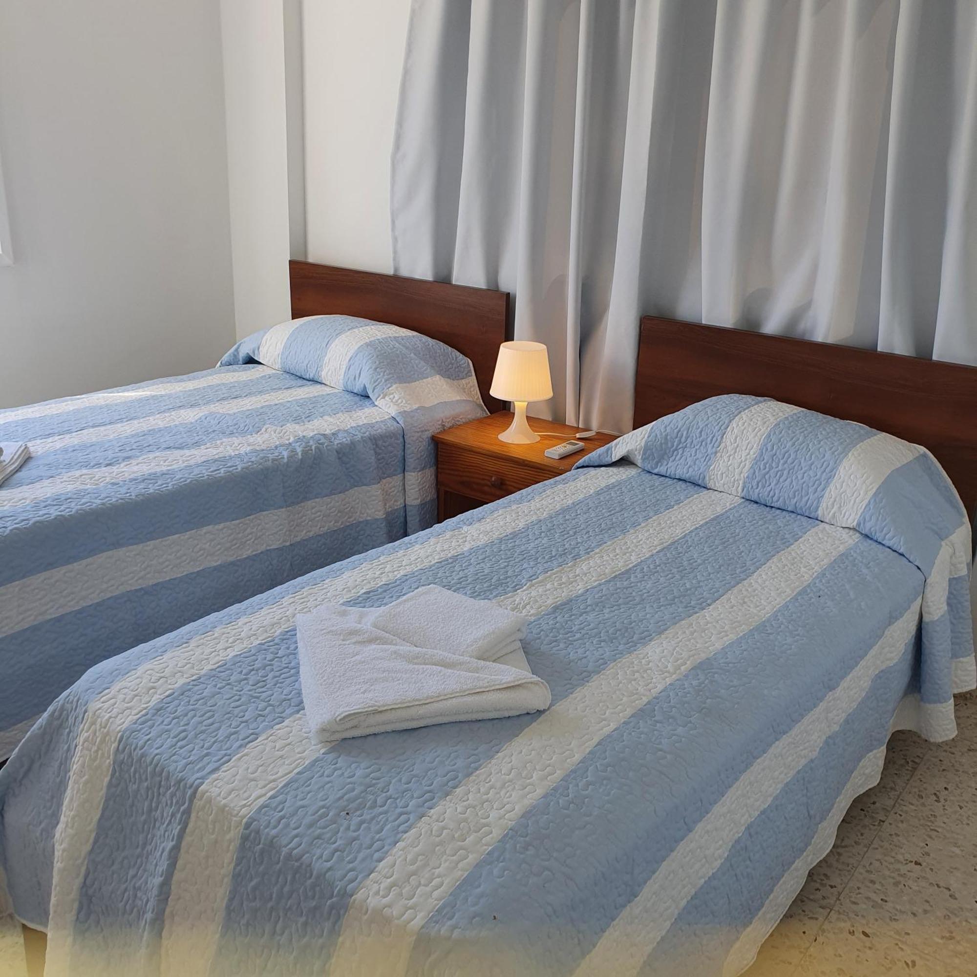 G&E Harbour Apartments Латхі Екстер'єр фото
