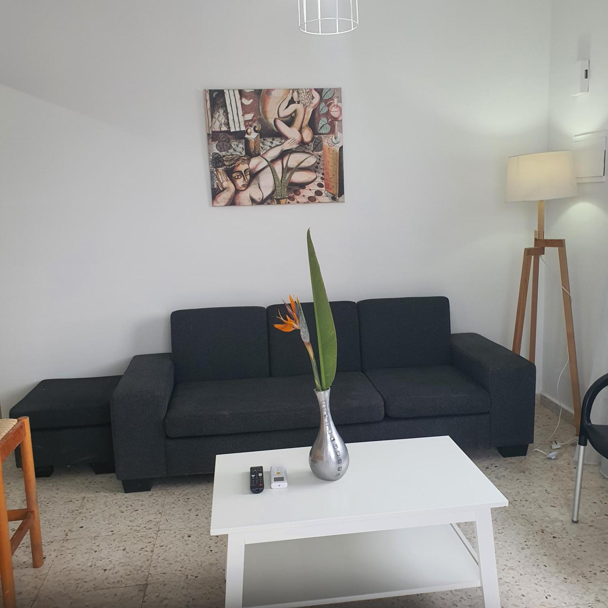 G&E Harbour Apartments Латхі Екстер'єр фото