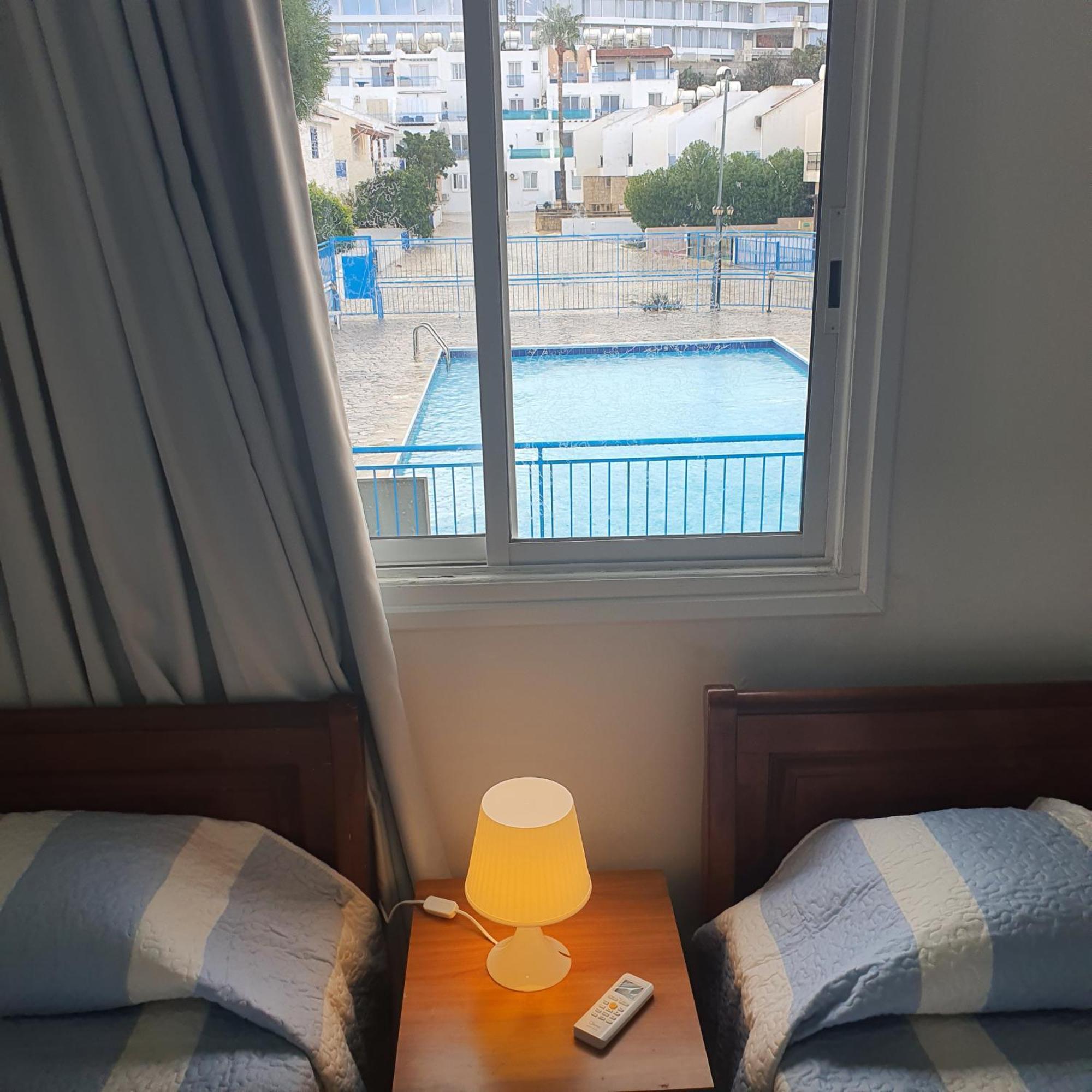 G&E Harbour Apartments Латхі Екстер'єр фото