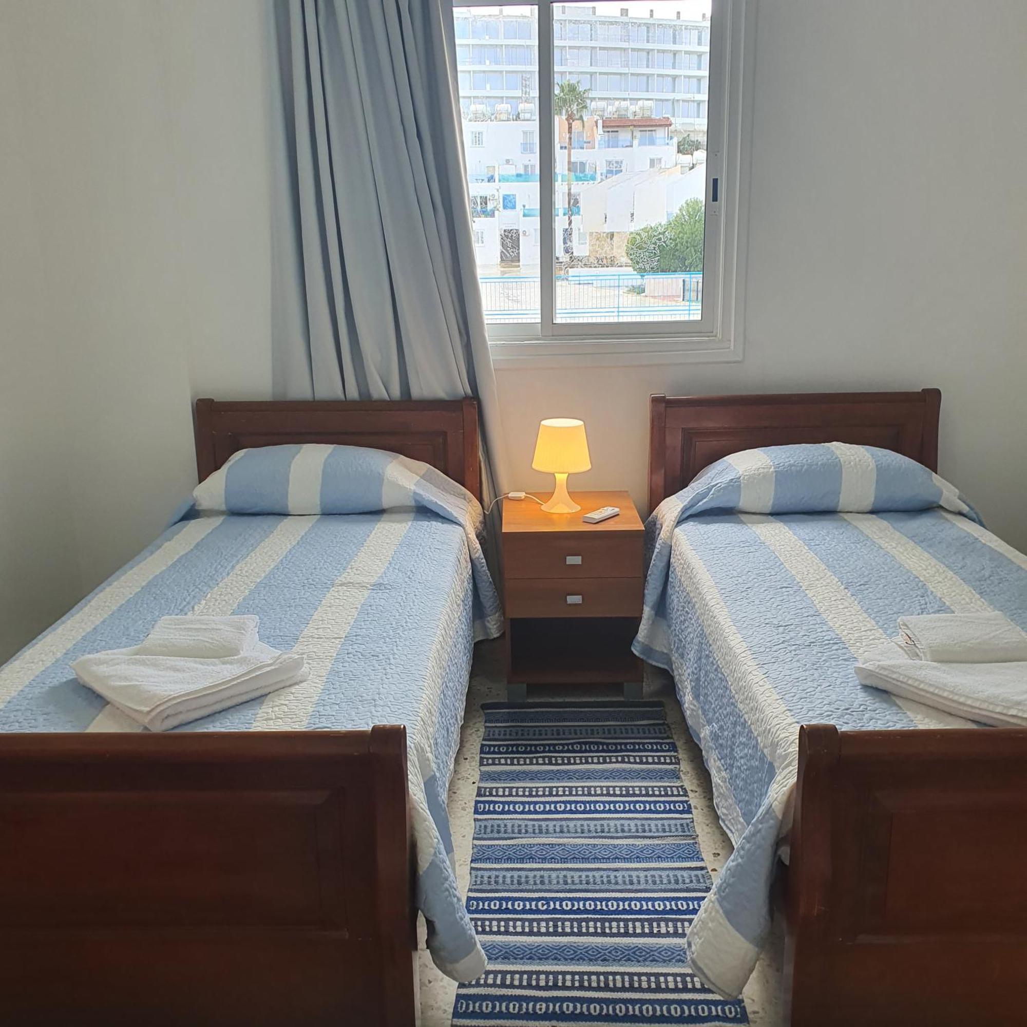 G&E Harbour Apartments Латхі Екстер'єр фото