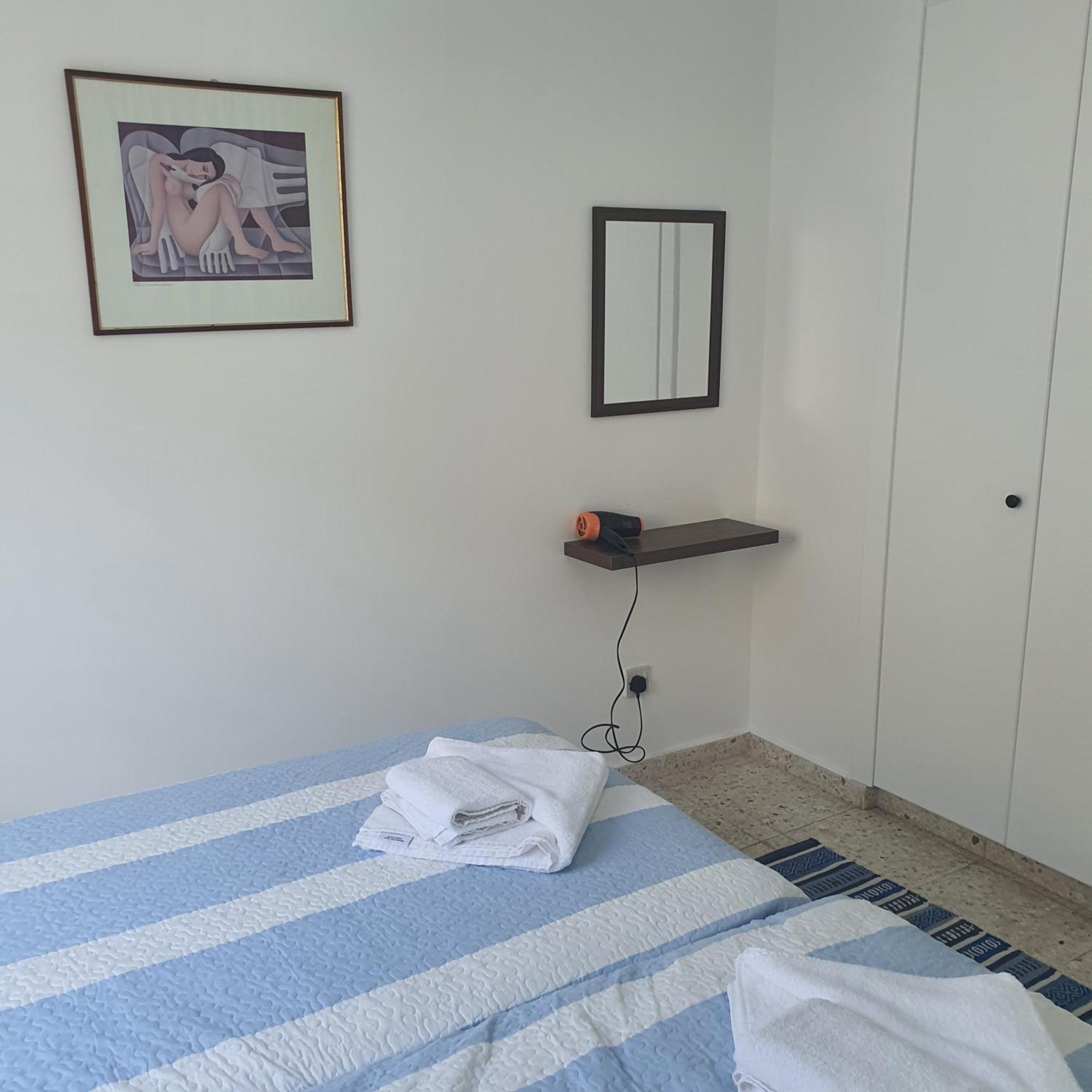 G&E Harbour Apartments Латхі Екстер'єр фото