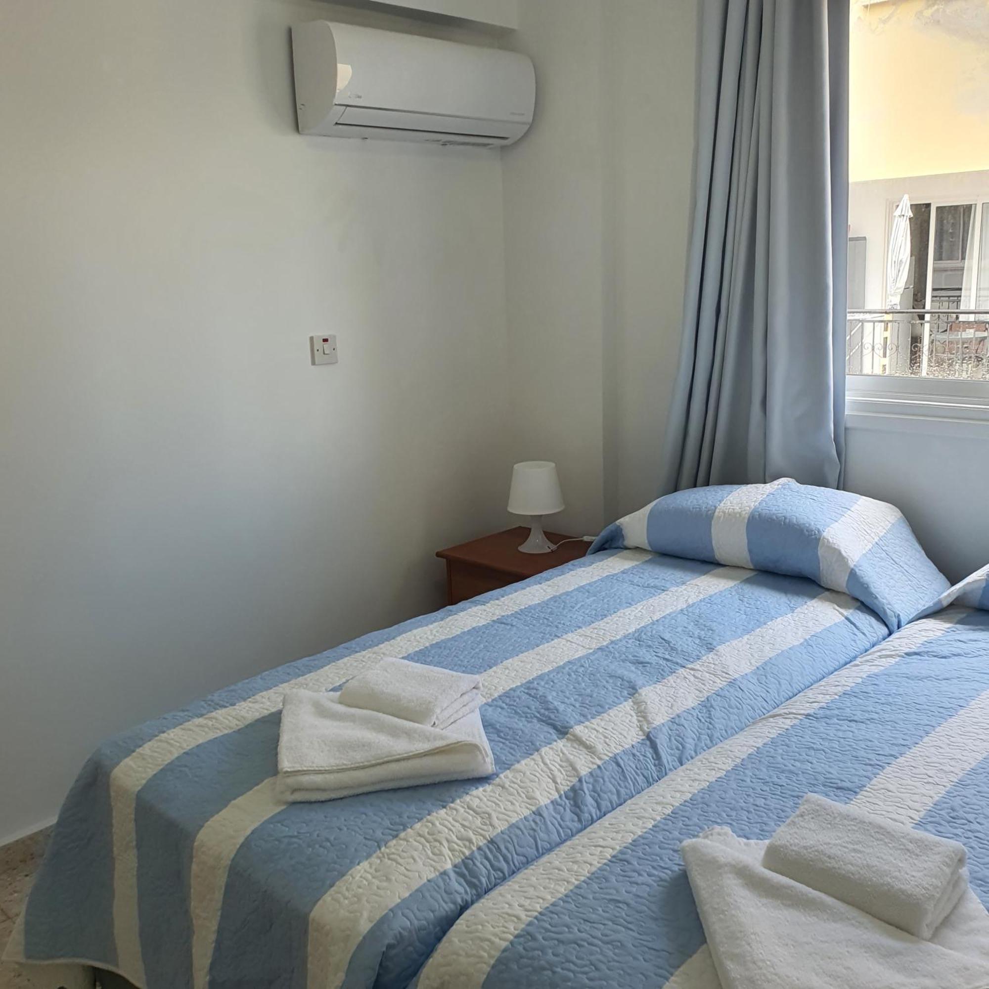 G&E Harbour Apartments Латхі Екстер'єр фото